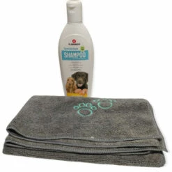 Shampoing Aux œufs 300 Ml Avec Une Serviette En Microfibre Pour Chien - Animallparadise